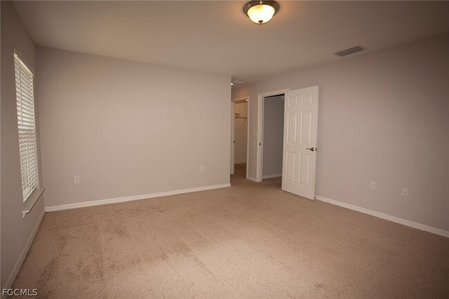 3883 Tilbor Circle in Ft. Myers, FL - Building Photo - Building Photo