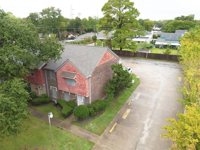 2372 Triway Ln in Houston, TX - Building Photo - Building Photo