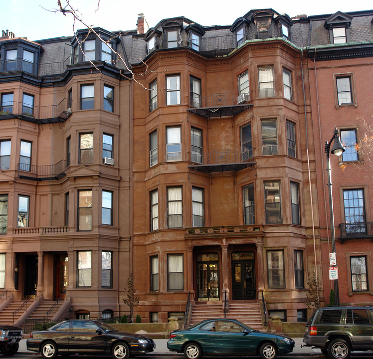 197 Beacon St in Boston, MA - Foto de edificio