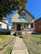 2252 Neil Ave in Columbus, OH - Foto de edificio - Building Photo