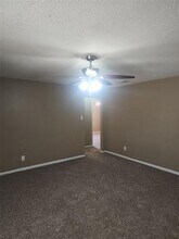 6401 Melinda Dr in Forest Hill, TX - Building Photo - Building Photo