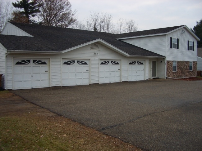 1509-1609 River View Ave in Stevens Point, WI - Building Photo
