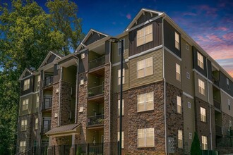 Mountain View in Asheville, NC - Foto de edificio - Building Photo