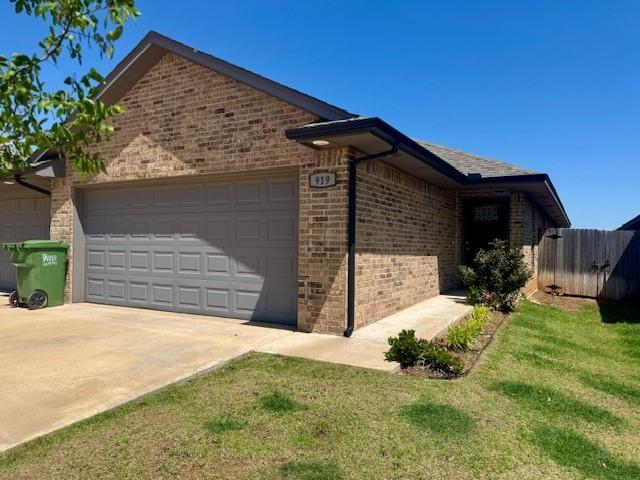 919 Coles Creek in Yukon, OK - Building Photo - Building Photo