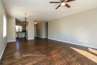 686 E Colt Ct in Chandler, AZ - Foto de edificio - Building Photo