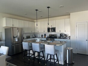571 Pollyanna Dr in Greenville, SC - Building Photo - Building Photo