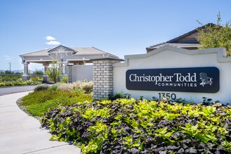 Christopher Todd Communities at McDowell in Avondale, AZ - Building Photo - Building Photo