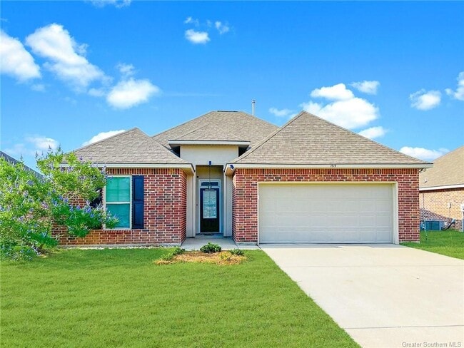 property at 1919 Calvin Ct