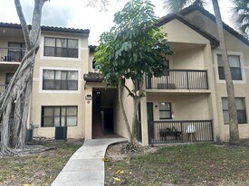 4481 W McNab Rd, Unit 37 in Pompano Beach, FL - Building Photo