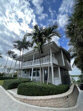 4000 S Ocean Blvd in Lantana, FL - Building Photo - Building Photo
