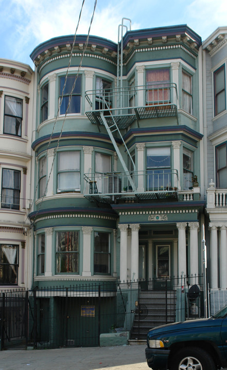 Clayton Street Apartments in San Francisco, CA - Foto de edificio