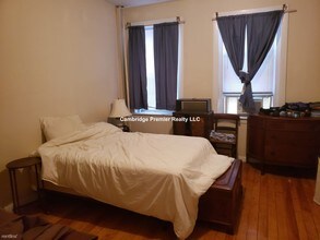 281 Harvard St-Unit -# 281 in Cambridge, MA - Building Photo - Building Photo