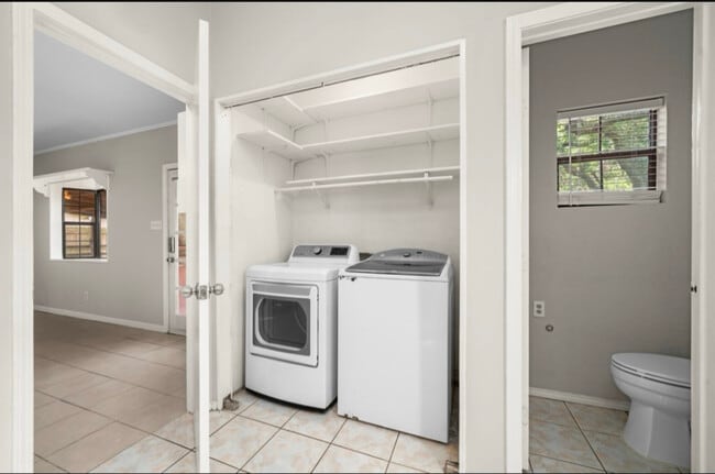 7418 Oscar Dr in Deer Park, TX - Foto de edificio - Building Photo