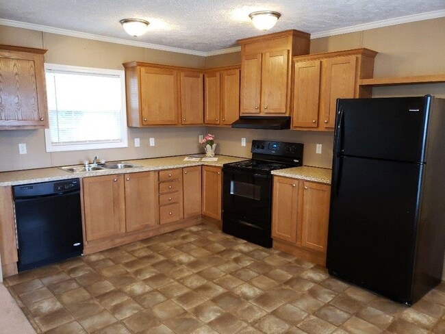 property at 84 W Sourwood Dr