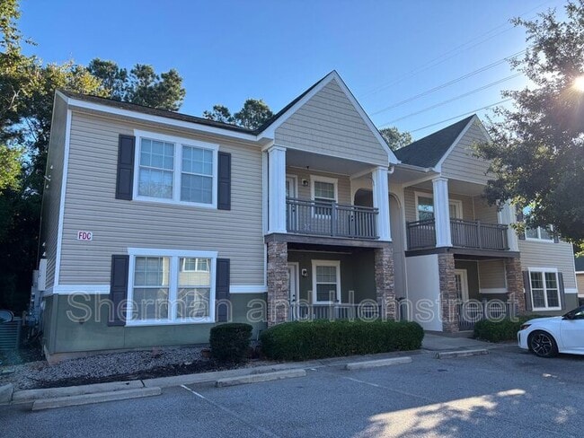 property at 3200 London Ct SW