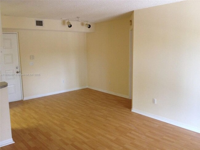 470 S Park Rd in Hollywood, FL - Building Photo - Building Photo
