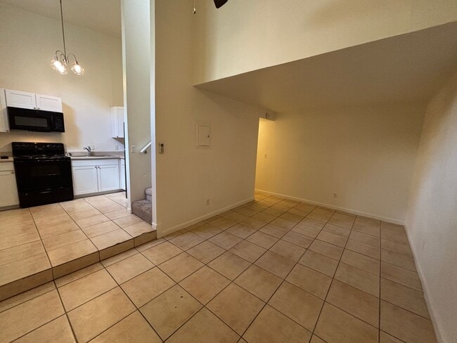 1 E Navajo Rd, Unit 1 E Navajo Rd Apt 15 in Tucson, AZ - Foto de edificio - Building Photo