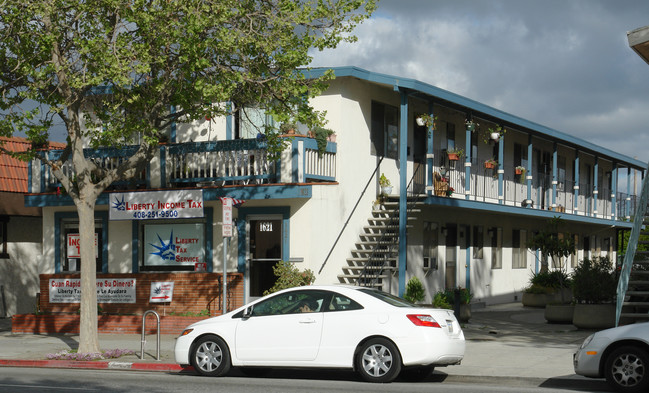 1621 Alum Rock Ave in San Jose, CA - Building Photo - Building Photo