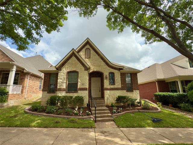 7917 Creek View Dr