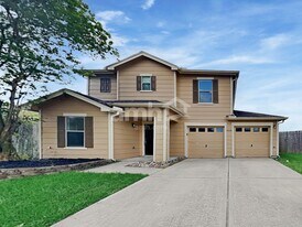 4006 Carmel Ridge Way in Pasadena, TX - Building Photo