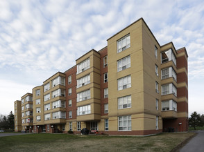 Hammill Court in Ottawa, ON - Building Photo - Building Photo