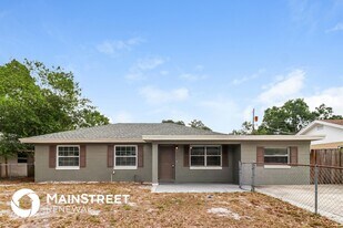 606 Patrick Ave in Winter Haven, FL - Building Photo