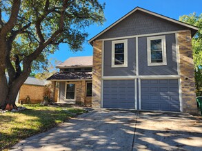 15019 Morning Tree St in San Antonio, TX - Building Photo - Building Photo