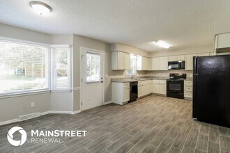 529 Regal Dr in Winston-Salem, NC - Building Photo - Building Photo