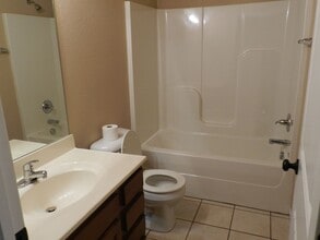183 Lyle Curtis Cir in Waynesville, MO - Building Photo - Building Photo