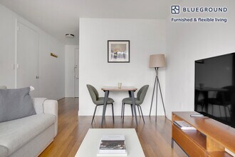 290 3rd Ave in New York, NY - Building Photo - Building Photo