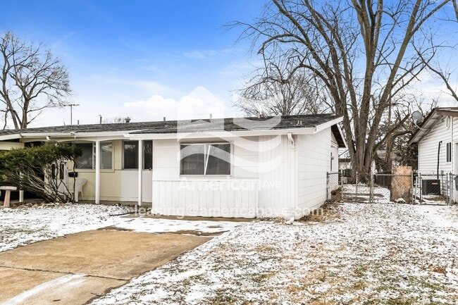 property at 690 Loyola Dr