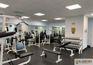 770 Anderson Ave in Cliffside Park, NJ - Building Photo - Building Photo