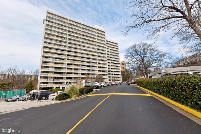property at 6101 Edsall Rd