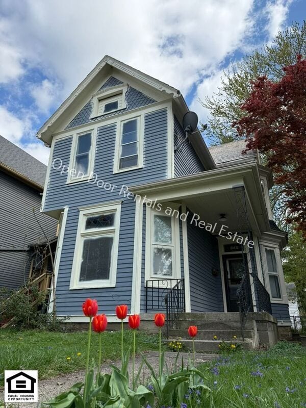 property at 846 Columbia Ave