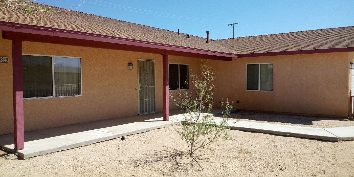 61929 Valley View Cir in Joshua Tree, CA - Building Photo