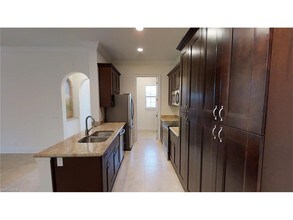 1706 SW 10th Pl in Cape Coral, FL - Building Photo - Building Photo