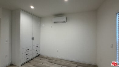 7345 Tyrone Ave in Los Angeles, CA - Building Photo - Building Photo