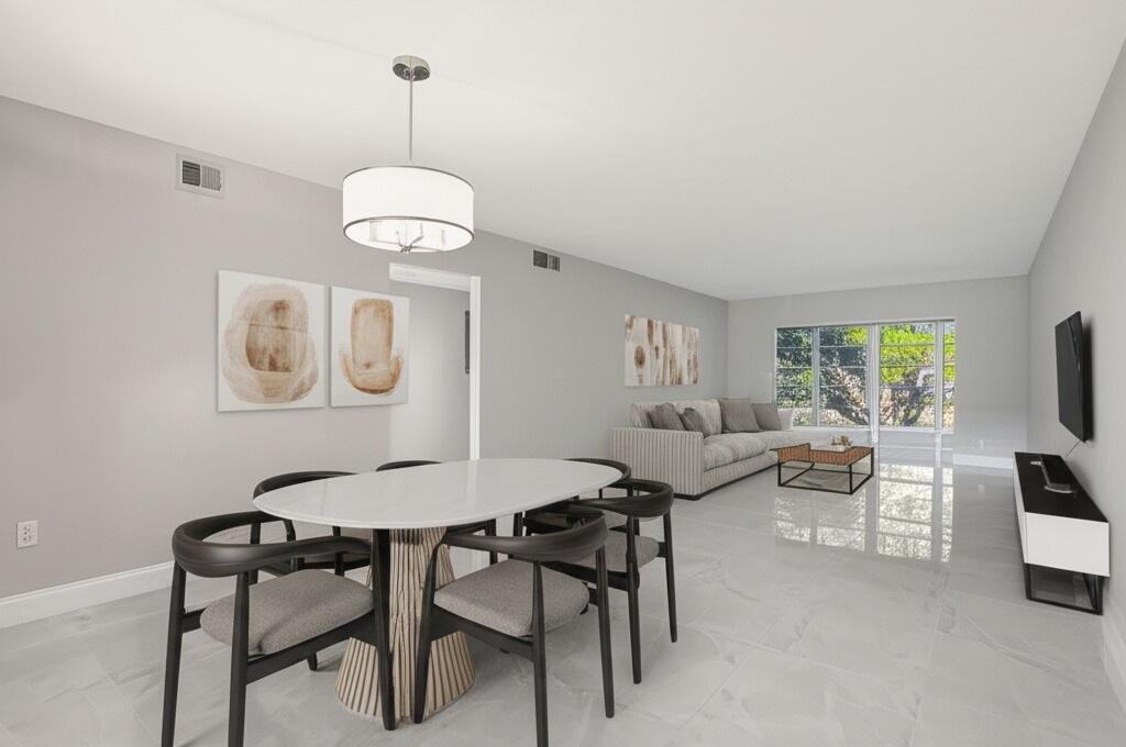 2202 Lucaya Bend in Coconut Creek, FL - Building Photo