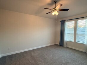 4049 Copper River in Bulverde, TX - Foto de edificio - Building Photo