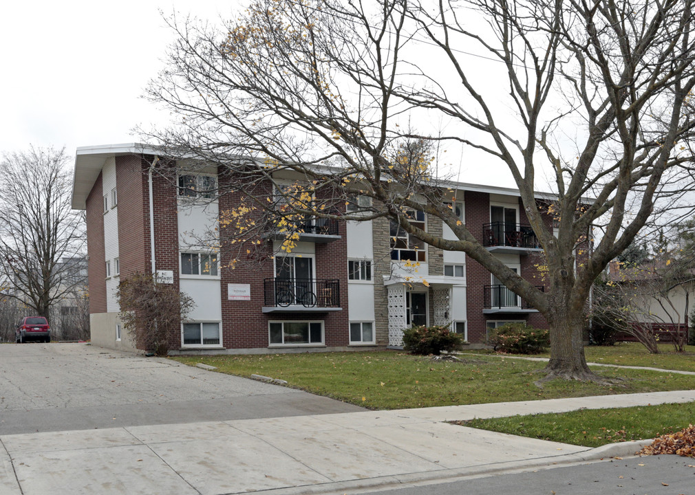 141 Macgregor Cres in Waterloo, ON - Building Photo