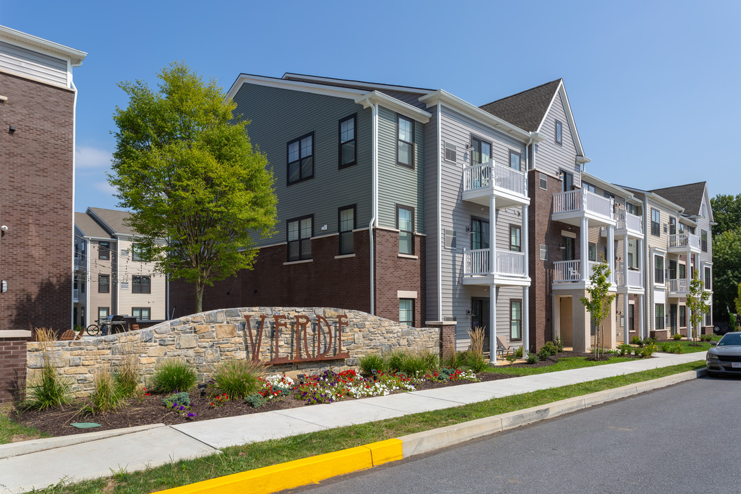 VERDE Apartments in Hummelstown, PA - Foto de edificio