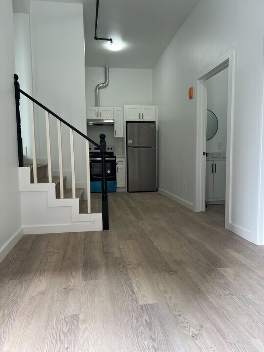 191 Ashburton Ave in Yonkers, NY - Building Photo