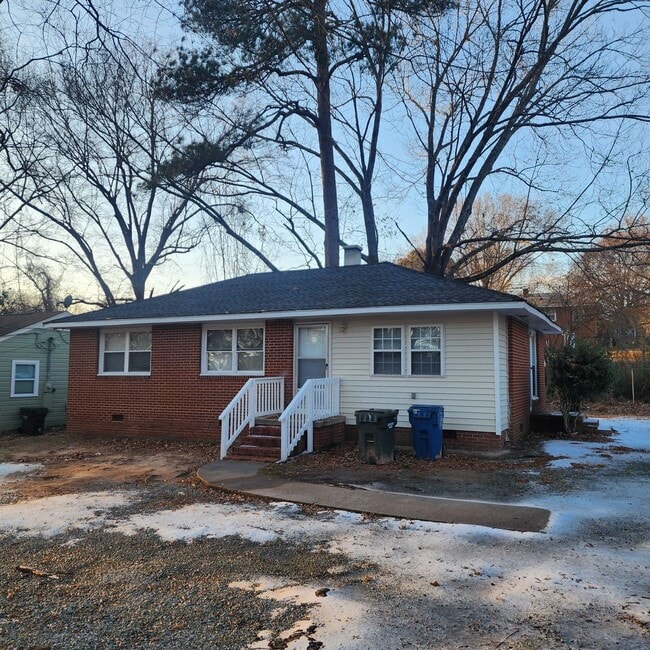 property at 1125 Raynor St