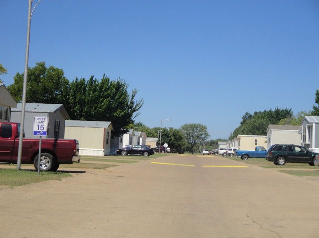 Willow Springs Manufactured Housing Community in Fort Worth, TX - Building Photo - Building Photo