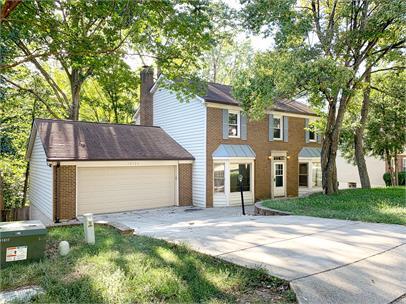 property at 15723 Edgewood Dr