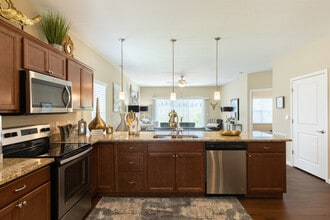 Villages of Florence and Weaver Mill in Florence, KY - Foto de edificio - Interior Photo