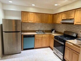 2730 Island Ave in Philadelphia, PA - Building Photo