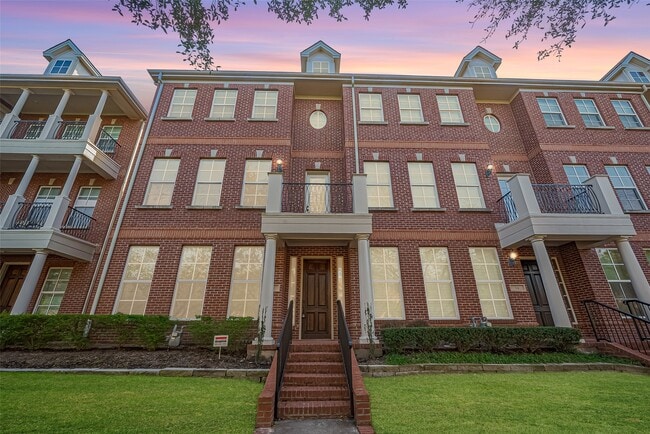 property at 38 Islewood Blvd