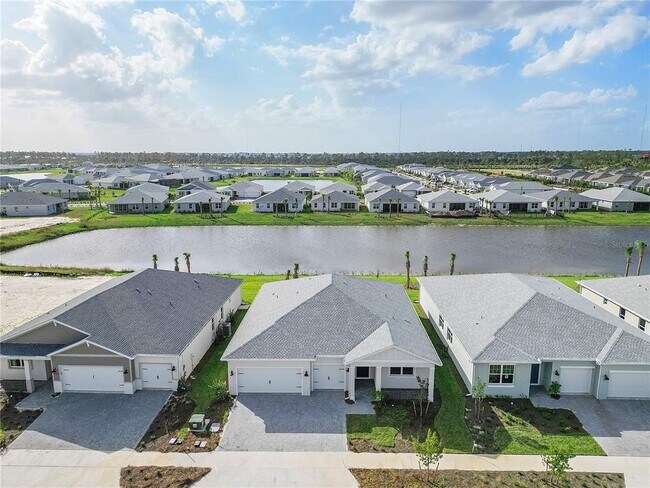 16420 Seven Lks Ave in Punta Gorda, FL - Building Photo - Building Photo