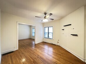 824 W Waveland Ave, Unit A08W in Chicago, IL - Building Photo - Building Photo